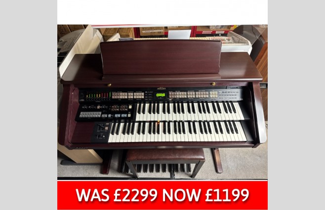 Roland AT-60R Organ, Used, SALE PRICE BARGAIN (SN:ZM40188) - Image 1